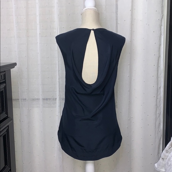 Michael Kors - Picture 2 of 2